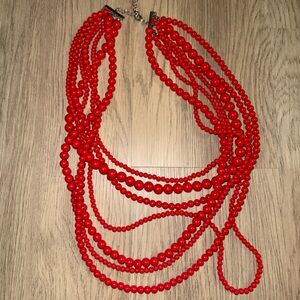 ⭐️Elegant Red Beaded‎ Necklace⭐️
